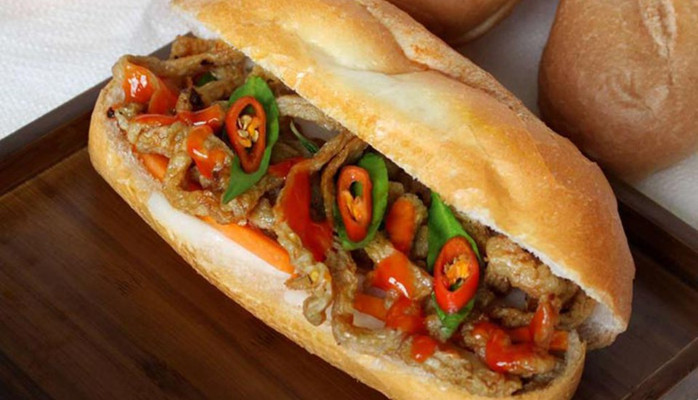 The TM - Bánh Mì Chả Cá Nóng Đặc Biệt