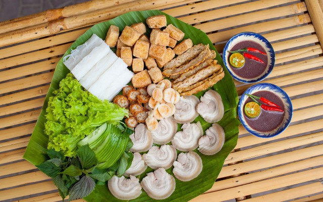 NGÕ - Bún Đậu & Lẩu Nướng