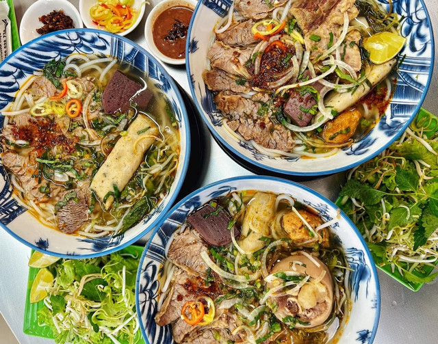 Bún Bò Huế Vỹ Dạ - Đường 30 Tháng 4