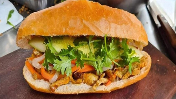 Bánh Mì Chay Tâm Liên - Đặng Huy Trứ