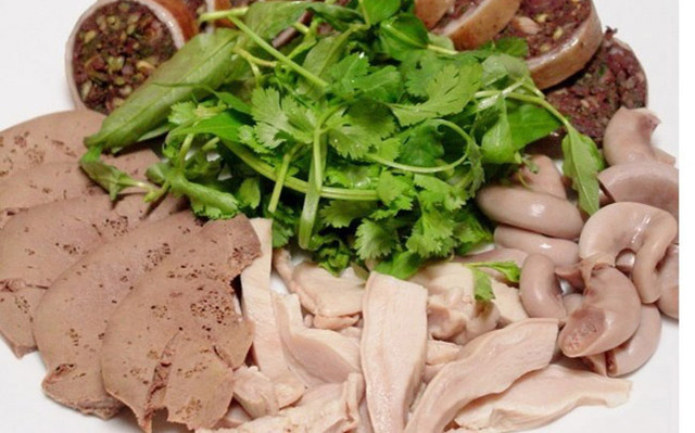 Lòng Lợn Tiết Canh - Thụy Khuê