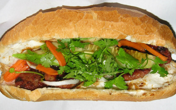 Bánh Mì Bà Tư Đẹt