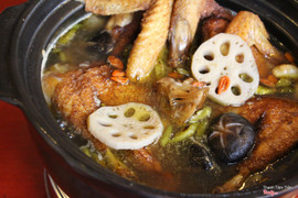 Gà tiềm owat hiểm