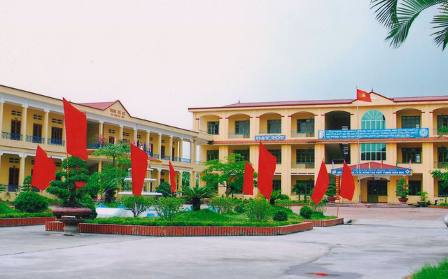 Trường Tiểu Học Trung Hà