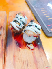 sushi đắp lươn nhật