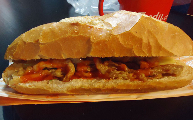 Bánh Mì Má Hải - Hòa Bình