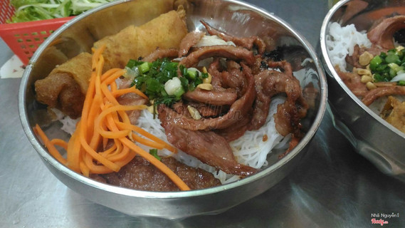 Bún Thịt Nướng2