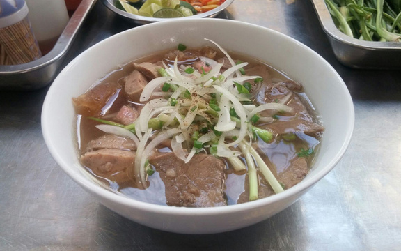 Mai - Phở Bò, Hủ Tiếu & Bò Kho