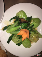 Cải thìa xào nấm