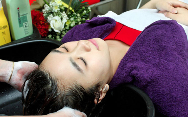 Dung Vĩnh Hoàng Hair Salon