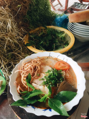 Bún riêu thịt chả loại 18k