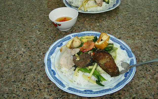 Quán Cơm Nhật Tân