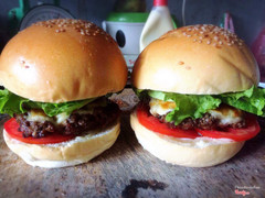 Humburger bò