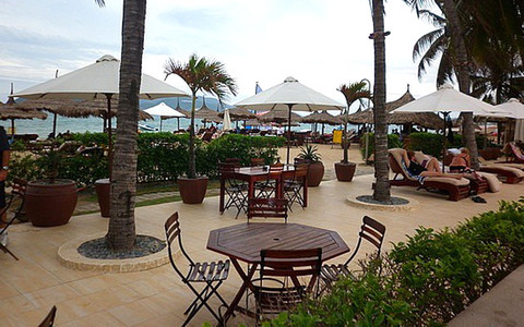 Beach Pub ở Nha Trang 