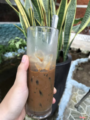 Cafe sua da thuong rat ngon