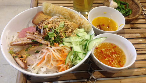 Phượng Hoàng - Cơm Tấm & Bún Thịt Nướng