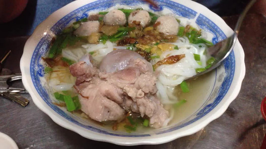 Hủ Tiếu Bò Viên - 8 Hoàng Văn Thụ