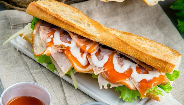 Bánh Mì Bôm Bốp - Quốc Tử Giám