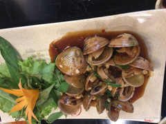 Món sò bi sốt me rất ngon
Mình rất mê Ốc các món Ốc sài gòn. Ốc Na các món rất hợp khẩu vị và nhất là thik sự sạch sẽ, đồ tươi mới của quán