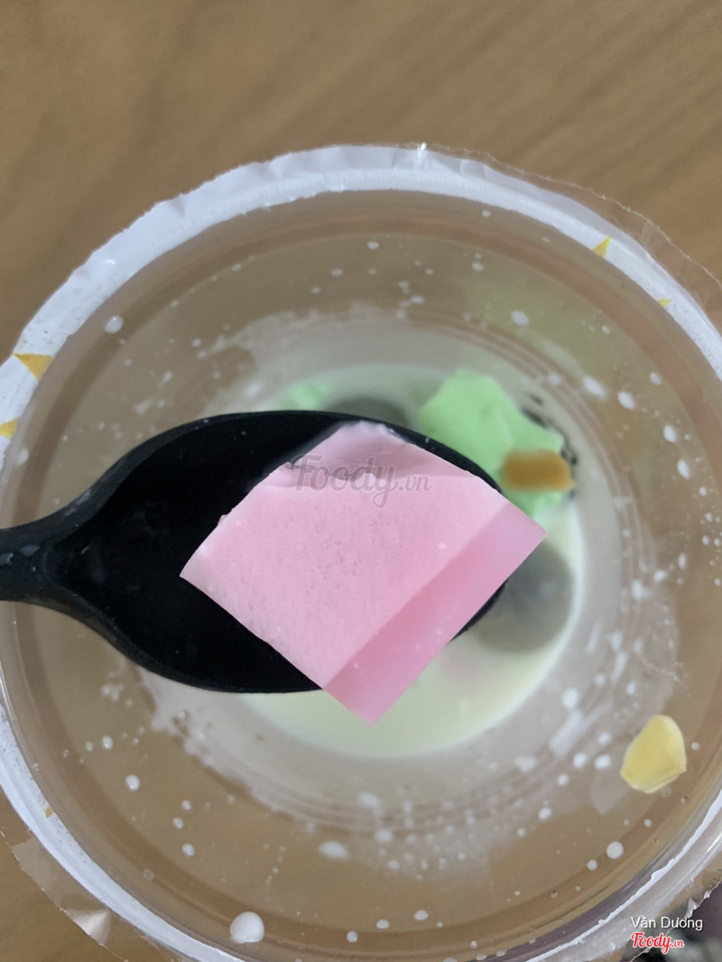 Nhìn tưởng rau câu