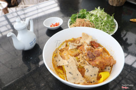 Mì Quãng Đà Lạt