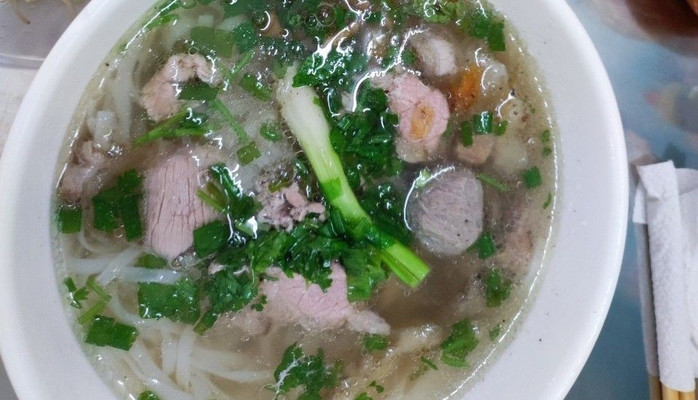 Phở Lan Phương Chi Nhánh 4 - Phở Bò Hương Vị Đậm Đà - 86 Nguyễn Công Trứ