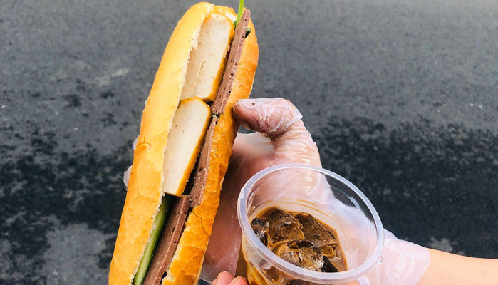 Bánh Mì Chú Vũ - Bánh Mì - Trần Tống