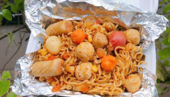 Mỳ Trộn Phố Cổ Giới Trẻ