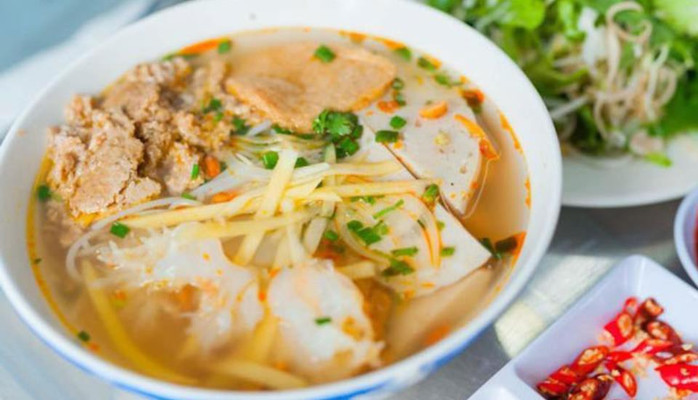 Bún Chả Cá Bé Vân