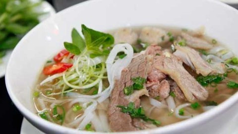 Ngã Tư Quán - Phở Bò & Cơm Rang - Phủ Thượng Đoạn