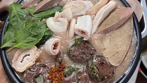 Quán Anh Béo - Chuyên Lòng & Cháo Lòng - Nguyễn Đổng Chi