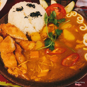 Cơm cà ri gà rán