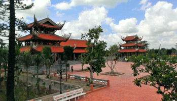 Những ngôi chùa linh thiêng, đẹp nhất miền Tây