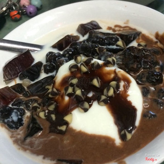 Sữa Chua Chocolate Trân Châu 