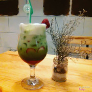 matcha strawberry