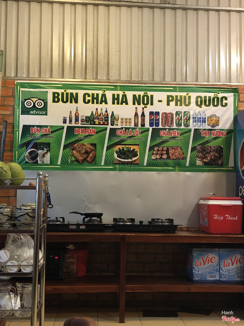 Mải ăn không kịp chụp lại đồ ăn nên chụp tạm cái menu vậy