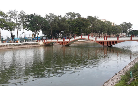 Hồ Nguyễn Du