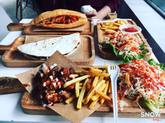 bánh mì thịt nướng