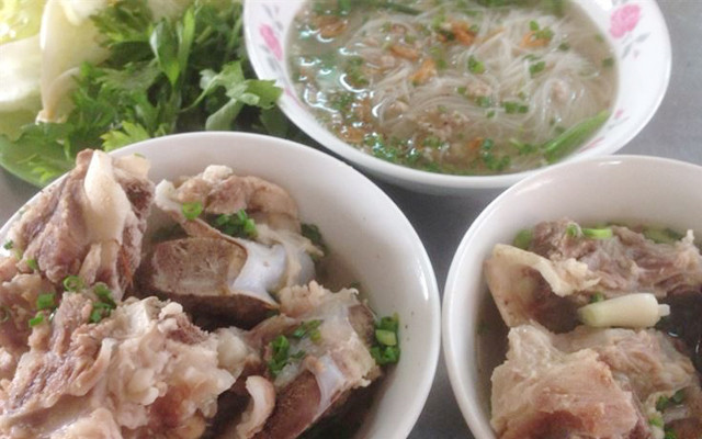 Điểm Tâm Thủy - Hủ Tiếu & Bánh Canh - Tô Hiến Thành