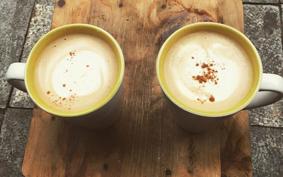 Reng Reng Café - Lý Nam Đế