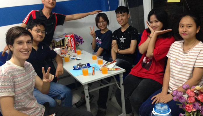 Tổ Chức Giáo Dục Quốc Tế Ecorp English - Nguyễn Văn Lộc