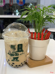 Trà sữa bí đau + Trân châu đen 