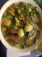 Bún thập cẩm