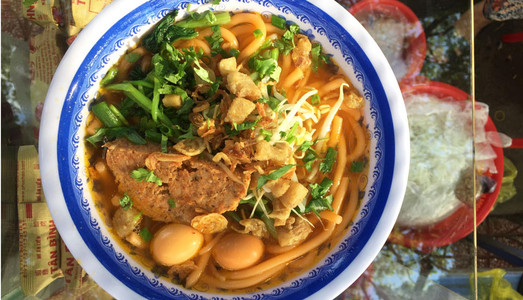 Bún đỏ