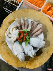 Lẩu thái mực 150k/1 dĩa 