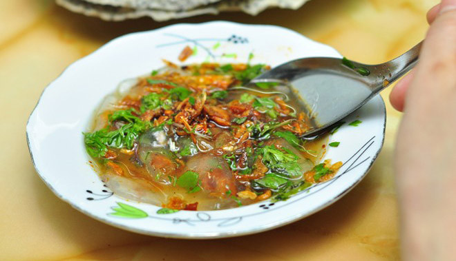 Út Ngoan - Bánh Bèo & Nậm Lọc