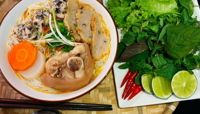 Bún Mộc, Bánh Canh & Bún Xíu Mại Mé