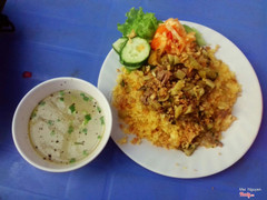 Cơm chiên dưa bò 