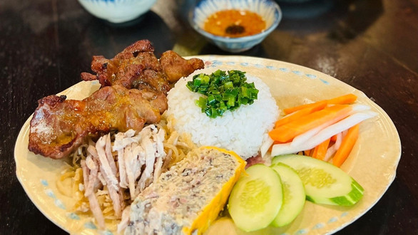 Cơm Tấm Saigon Cafe - Phú Mỹ Hưng