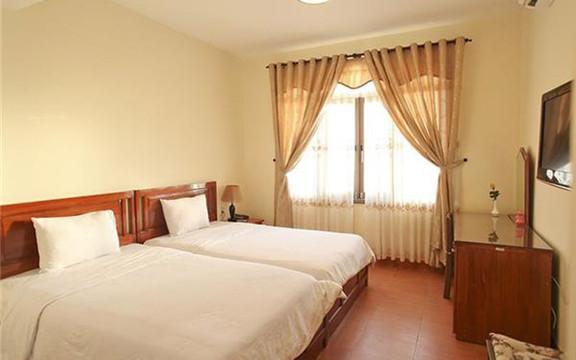 Vạn Xuân Hotel - Võ Nguyên Giáp